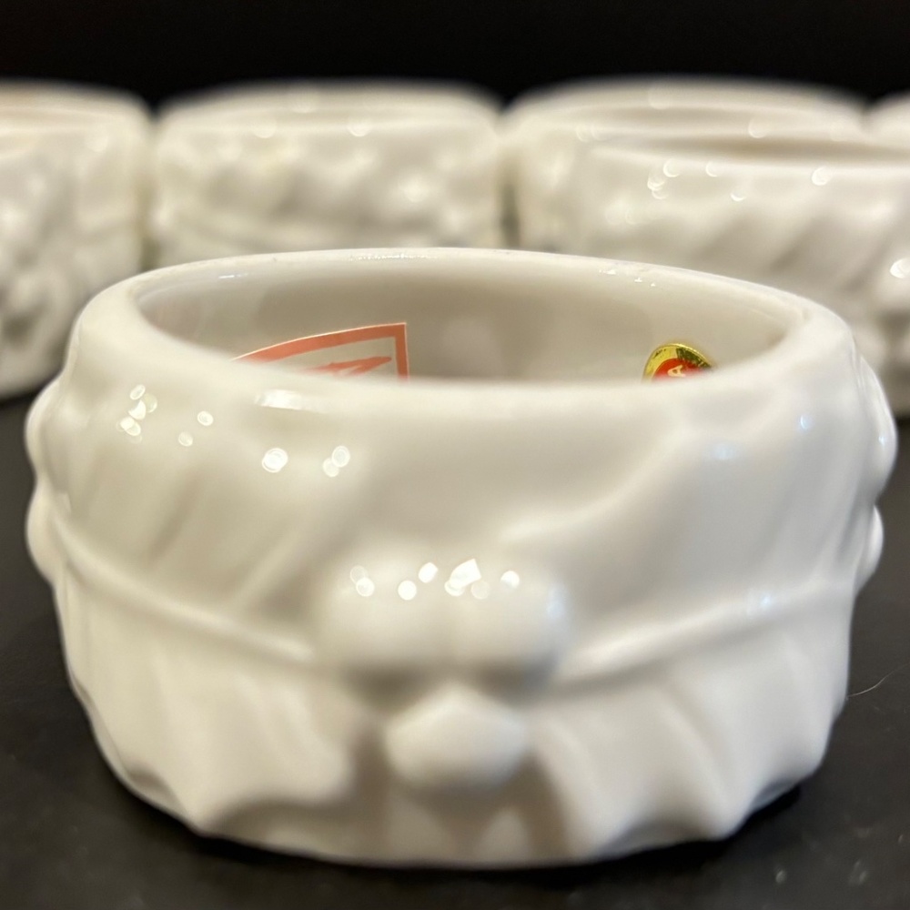 Audrey Bone China Christmas Napkin Rings - White Set of 8